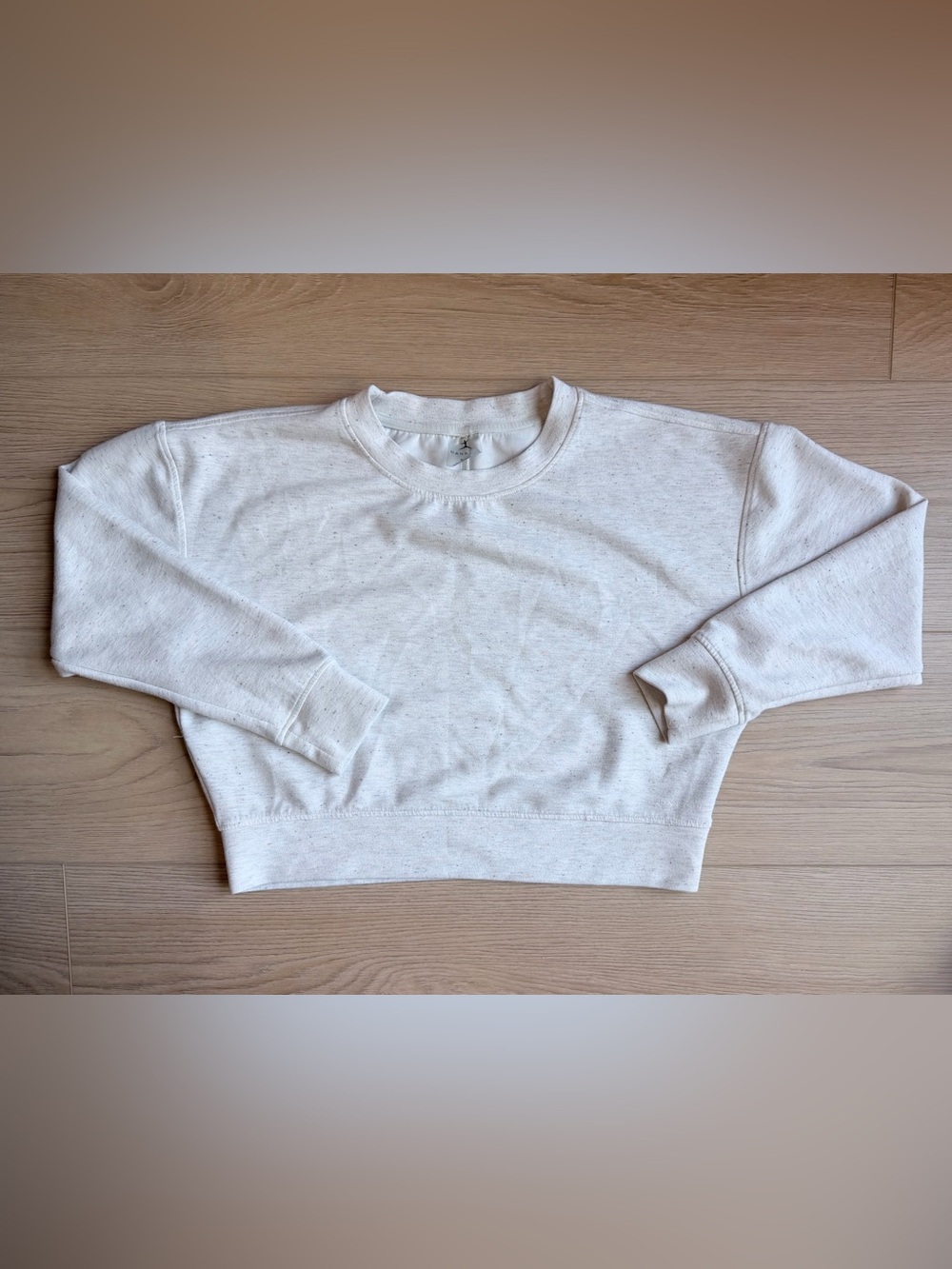 Danskin Speckled Cropped Crewneck Sweatshirt Oatmeal Pullover Small